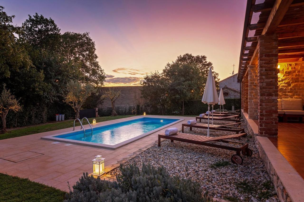 Villa Grebac Kaštelir Esterno foto